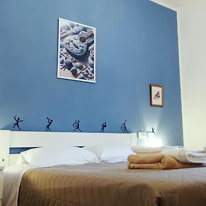 https://blue-terrace.italymilanhotels.net