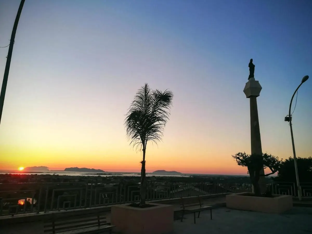 A Un Passo Dal Tramonto Apartment Marsala 0*,